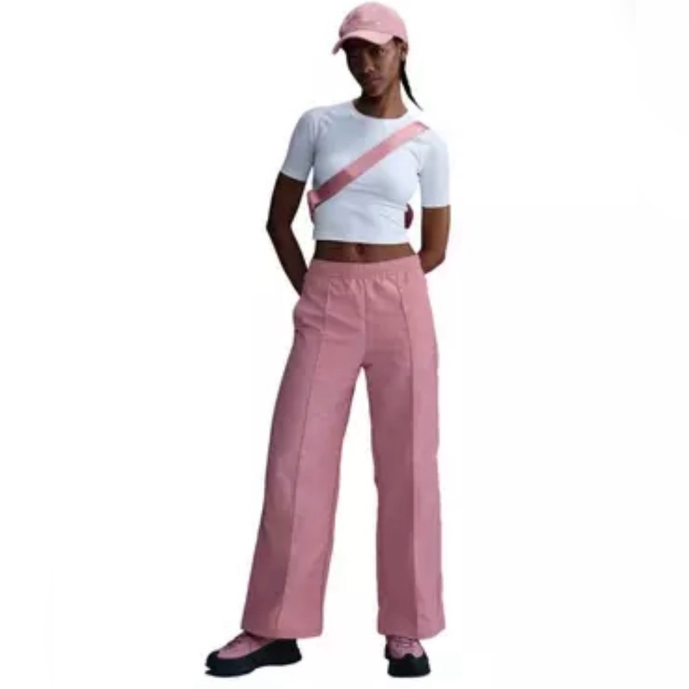 Nike Everything Woven’s Mid Rise Wide Leg Pants